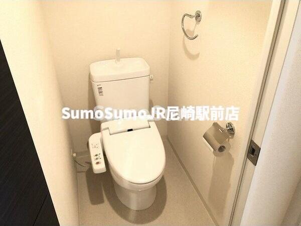 トイレ　トイレもきれいです