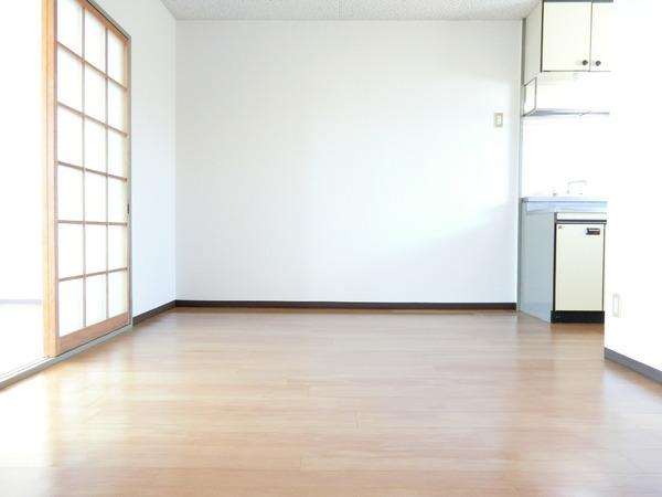 居室・リビング　フローリング♪