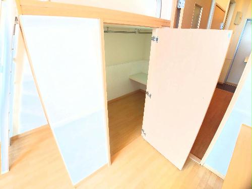 収納　豊富な収納スペース