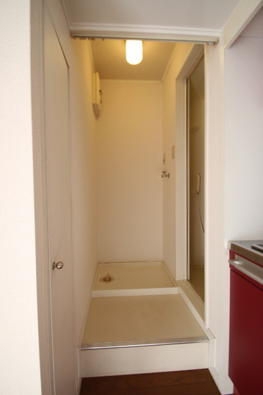 洗面設備　※写真は別の部屋のものです