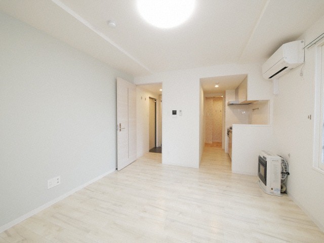 居室・リビング　☆10.4帖の広々としたリビングです！