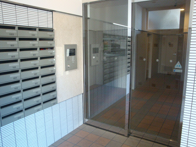 エントランス　エントランス部分