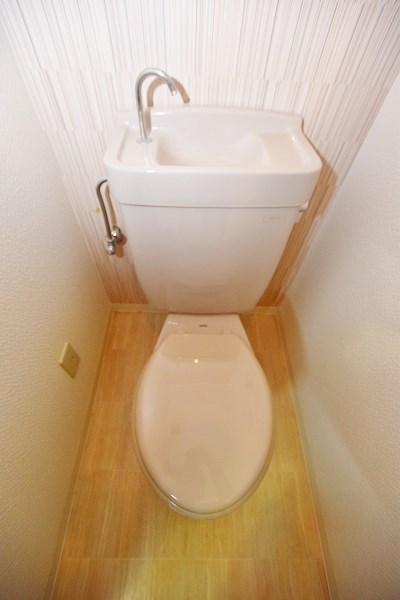 トイレ　★温水洗浄便座取付可トイレ★