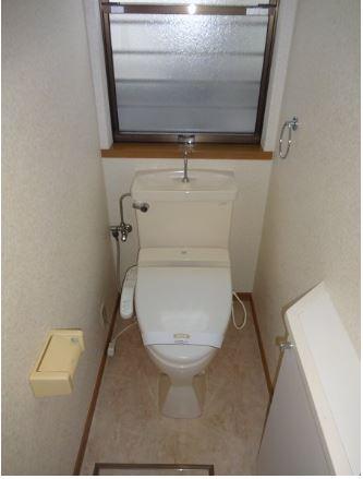 トイレ　温水洗浄暖房便座