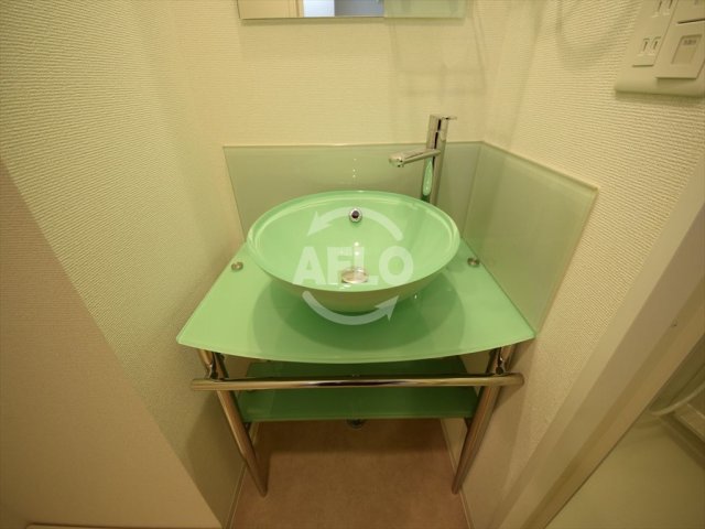 洗面設備　セレニテ心斎橋グランデ　洗面所