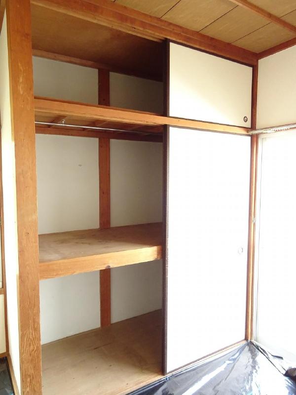 収納　3段構えです！！