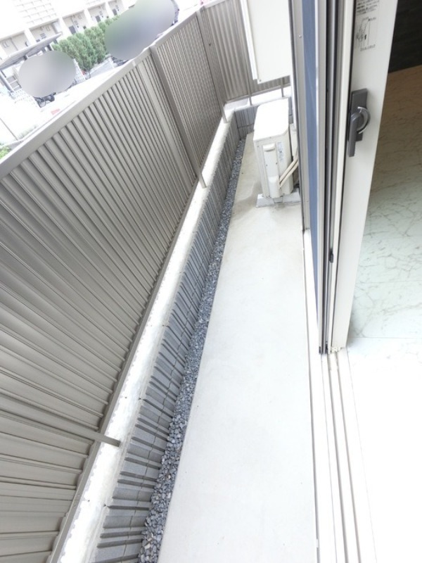 バルコニー　図面と現状に相違がある場合には現状を優先