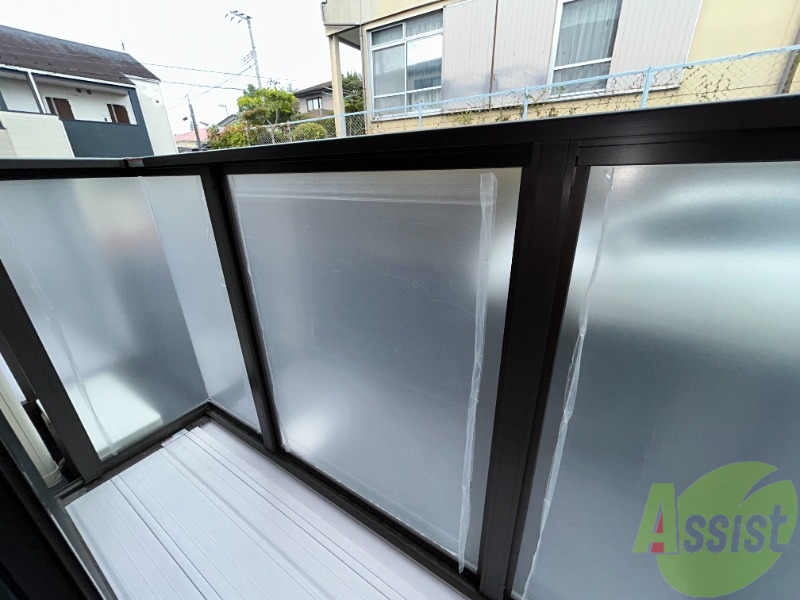 バルコニー　バルコニーがあるので洗濯物は外に干せそうですね～