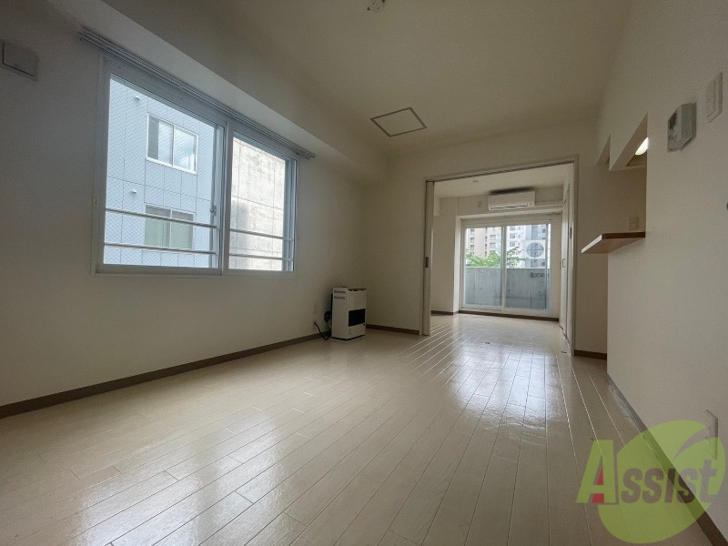 居室・リビング　広くてキレイなＬＤＫが広がっていて、充実した生活が送れそう。