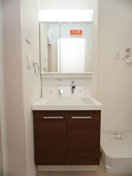 洗面設備　洗面所