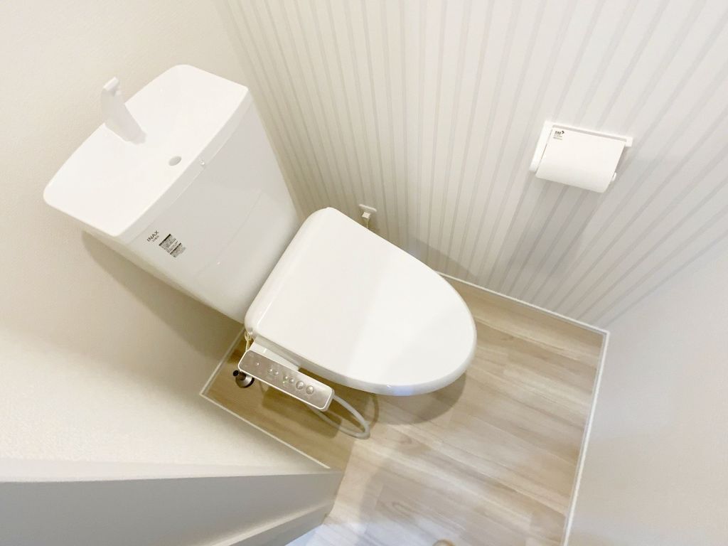 トイレ　トイレ