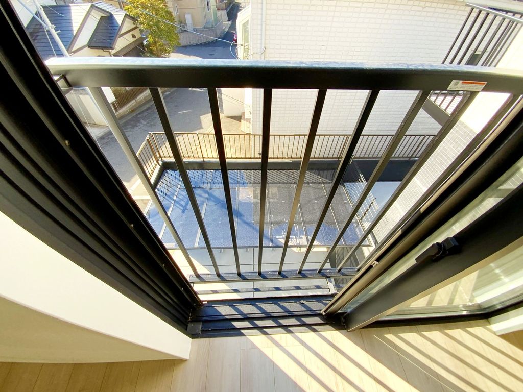 バルコニー　バルコニー