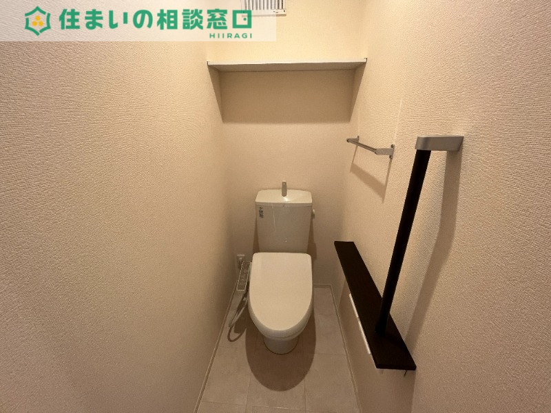 トイレ　同型