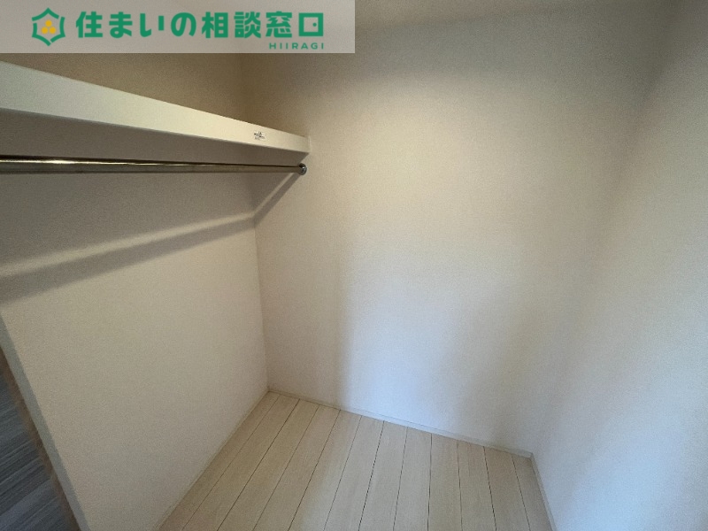 収納　同型