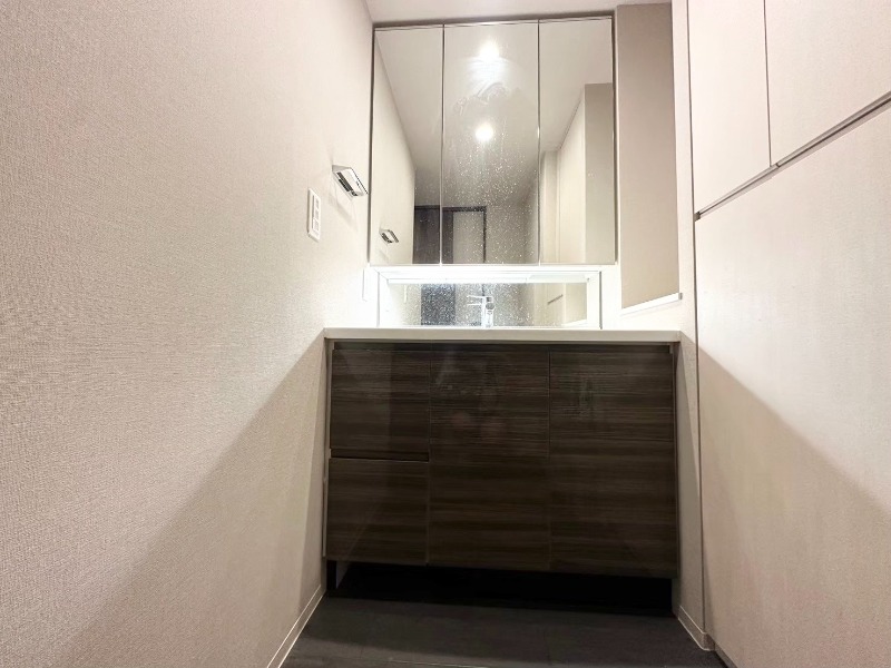 ブランズタワー梅田Northの内装写真