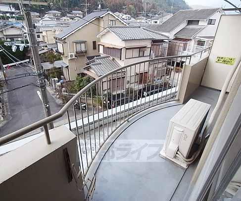 バルコニー　洗濯物もよく乾きそうです