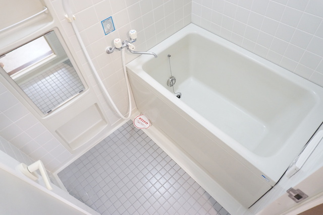 バス・シャワールーム　★追炊き機能つきのバスです★