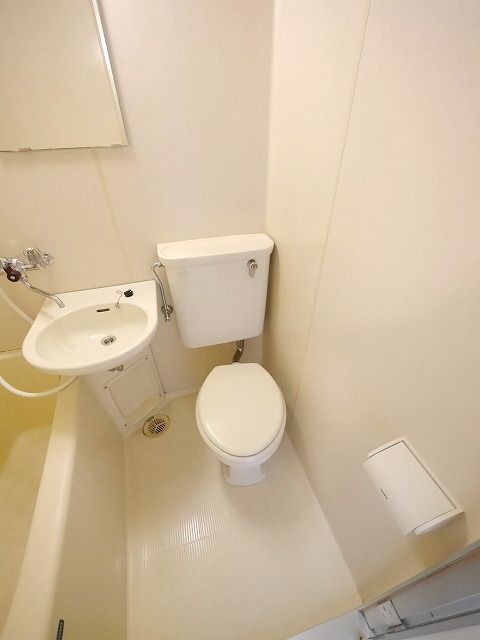 トイレ　★トイレもキレイです★