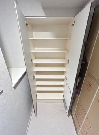 玄関　☆広々とした玄関☆