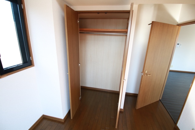 収納　※別号室の参考写真です