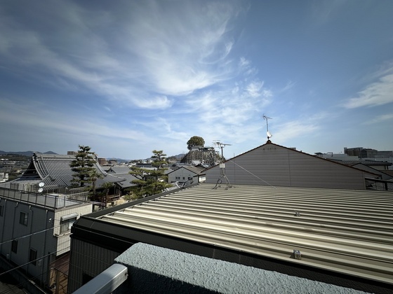 玄関　※別部屋の写真です