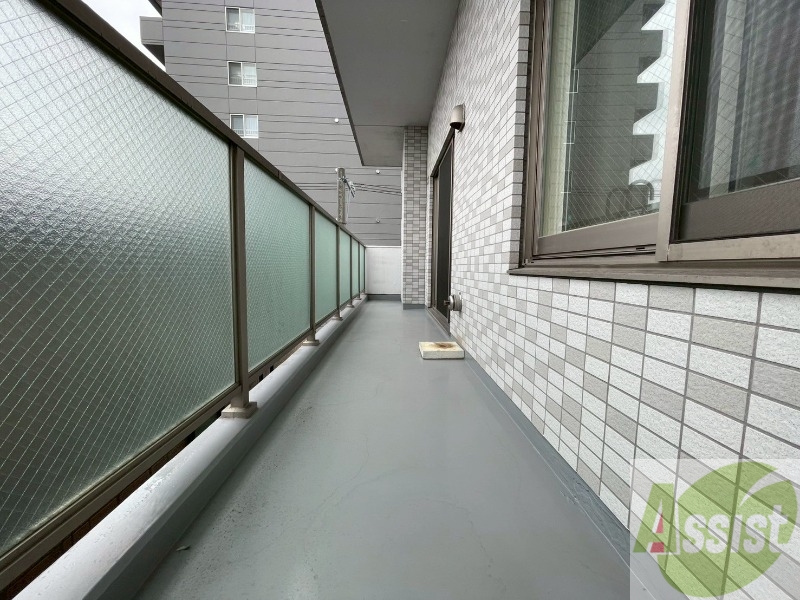 バルコニー　バルコニーです。天気の良い日には外干しができます！