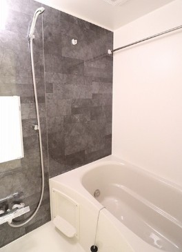 バス・シャワールーム　☆ゆっくりくつろげるお風呂☆