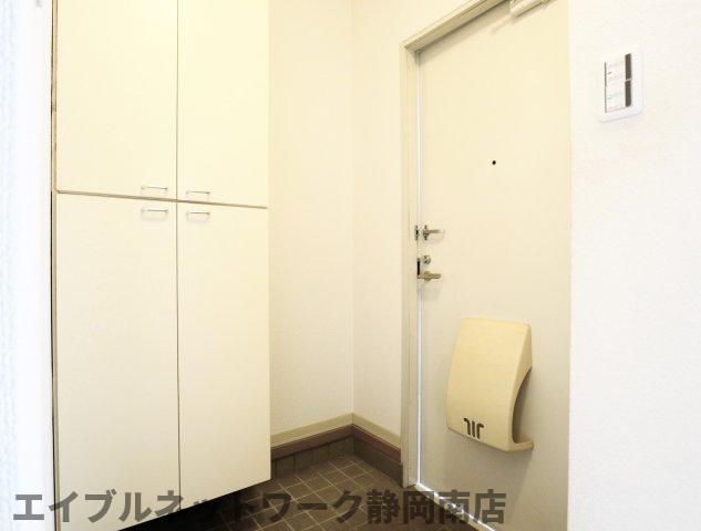 玄関　きれいな玄関です