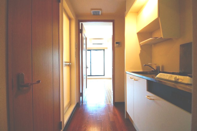 玄関　玄関から。