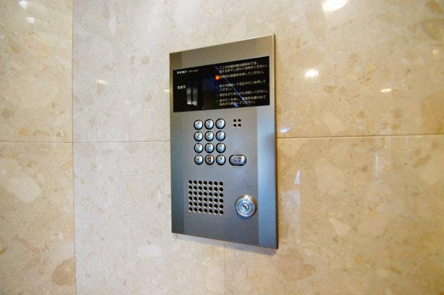 セキュリティ　安心の「オートロックセキュリティ」