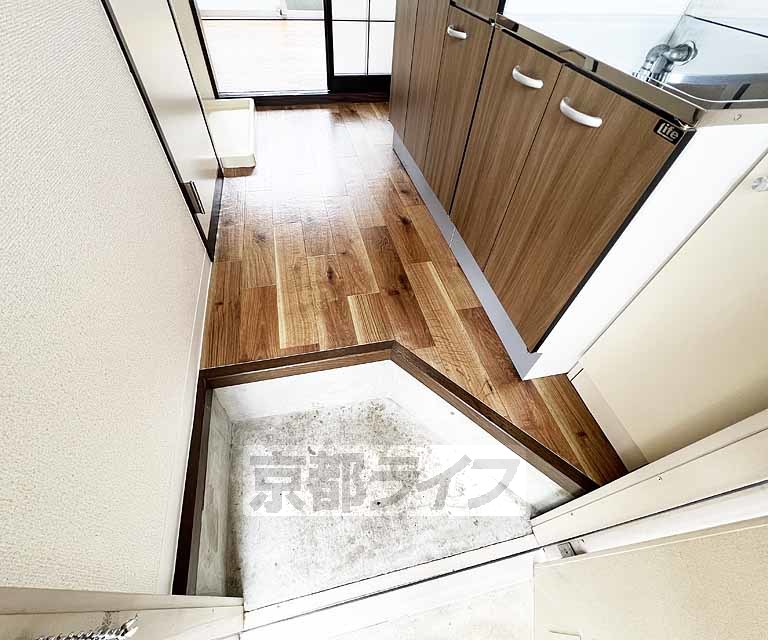 玄関　靴収納付きの玄関