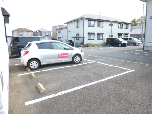 駐車場　駐車場（要空き確認）