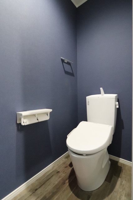 トイレ　１階の温水洗浄便座のトイレ☆