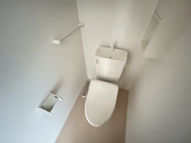トイレ　トイレもきれいです