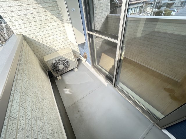 バルコニー　お洗濯にも便利なバルコニー付き