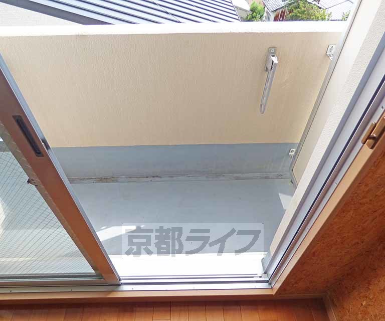 バルコニー　広々としたバルコニーです。