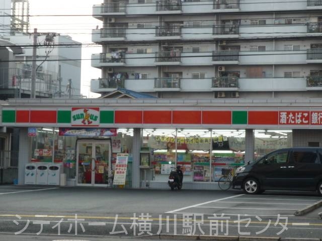 コンビニ　サンクス広島観音町店（コンビニ）まで186m