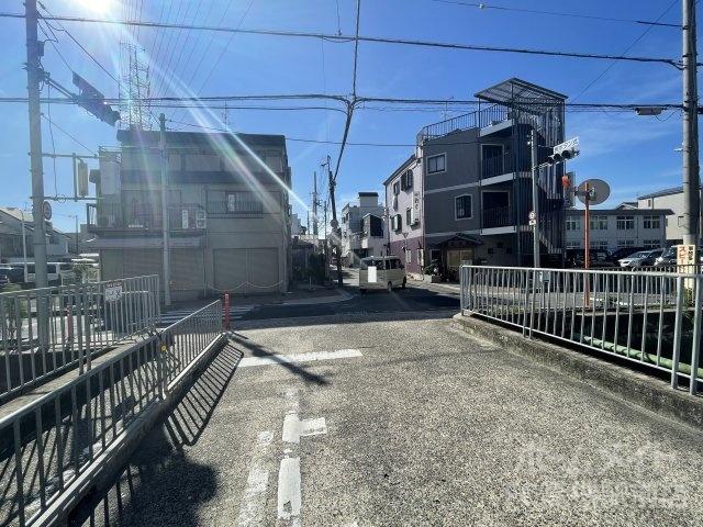 その他　前面道路（その他）まで1m