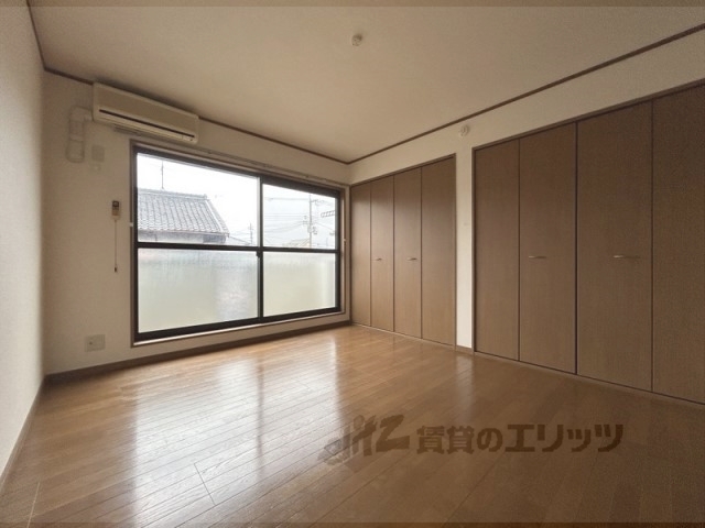 居室・リビング　洋室