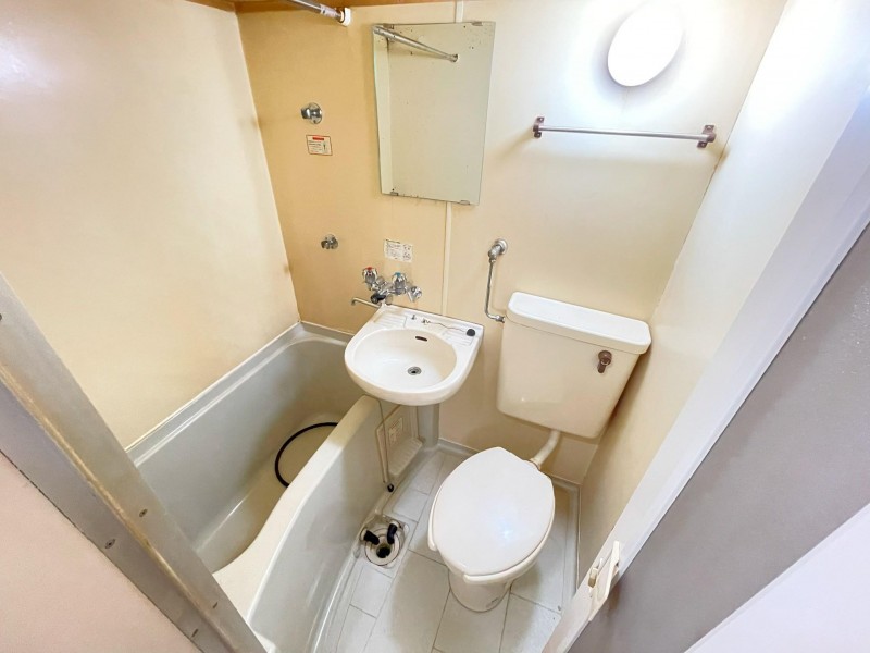 バス・シャワールーム　浴室