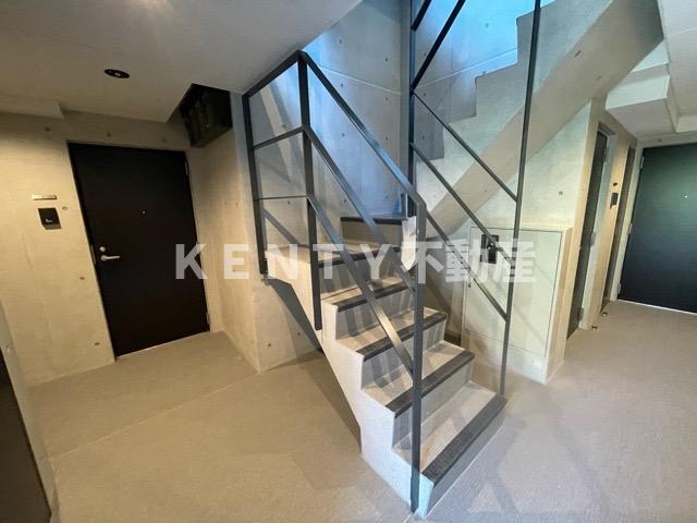 ロビー　ゆとりのあるロビーです