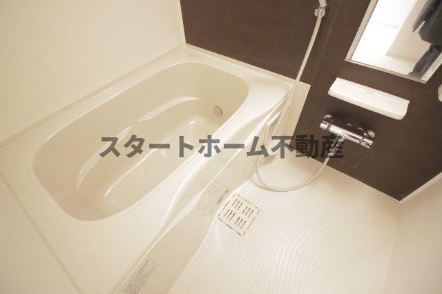 バス・シャワールーム　きれいなお風呂です