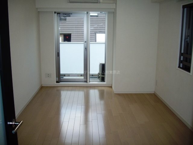 居室・リビング　★《見学予約受付中》当店では契約金がクレジット決済可能です★