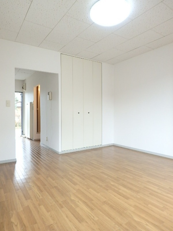 居室・リビング　図面と現状に相違がある場合には現状を優先