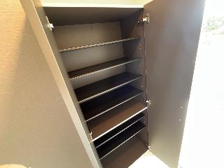 収納　収納（イメージ）