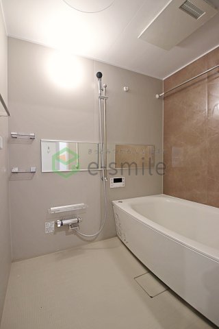 バス・シャワールーム　お風呂で日々の疲れを落としましょう