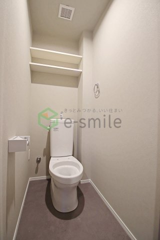 トイレ　落ち着いたトイレです