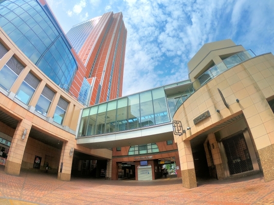 ショッピングセンター　キャロットタワー（ショッピングセンター）まで822m