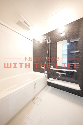 バス・シャワールーム　※画像は同建築会社施工の類似物件です。現況優先。