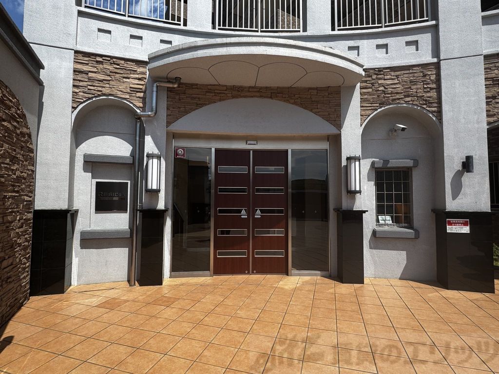 エントランス　エントランス